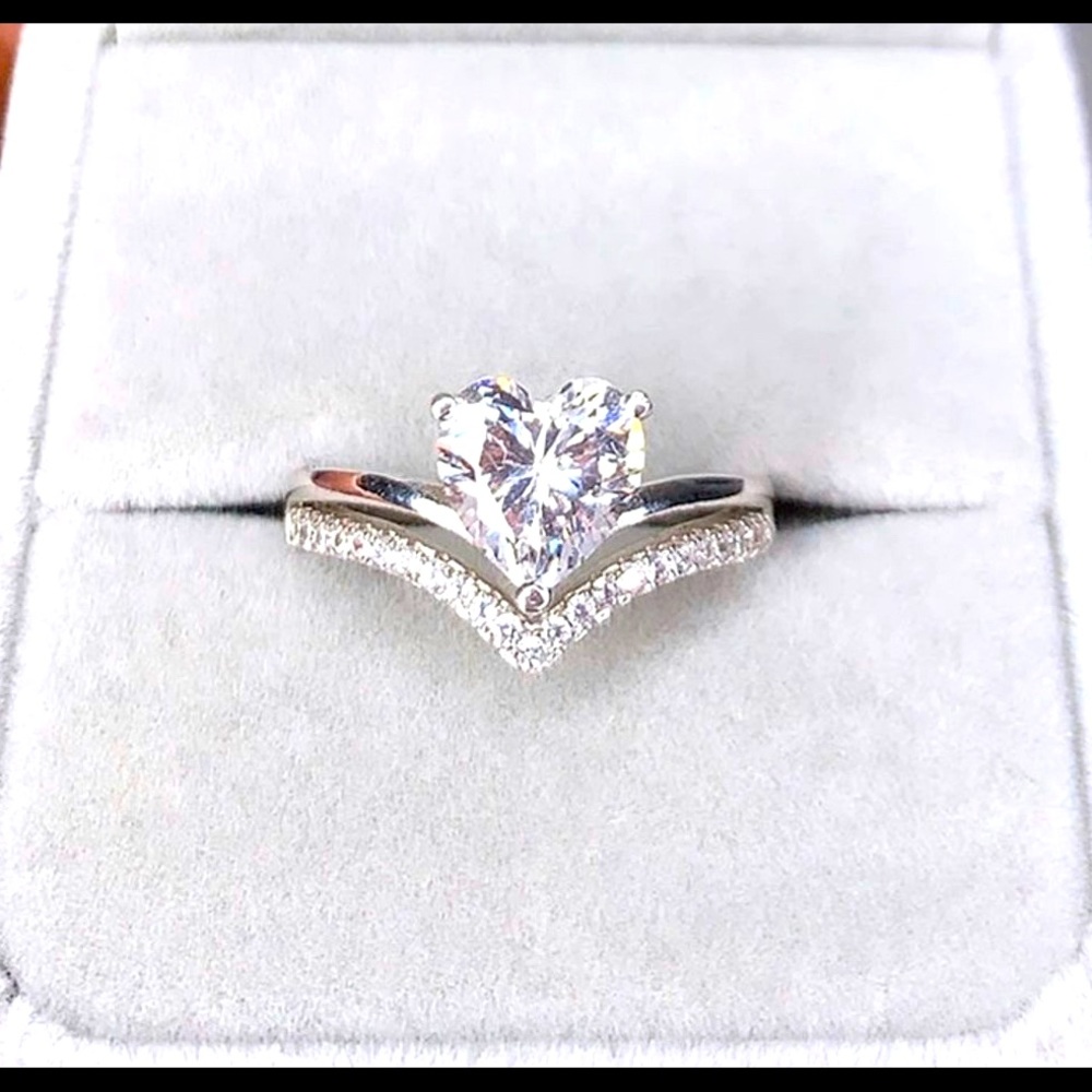 💖 WG/.925 MARQUISE DIAMOND HEART SHAPED RING 💖